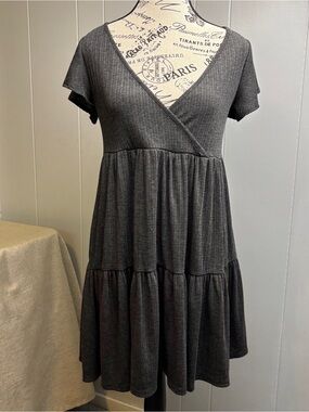 See You Monday Charcoal Ribbed V-Neck Tiered Mini Dress ~ Sz L Babydoll, simple